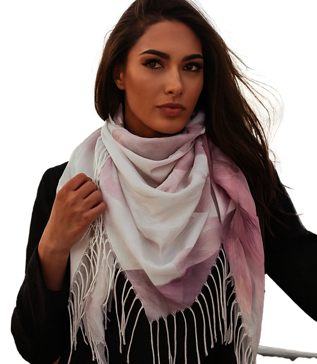 Women's scarf with floral pattern 100x100