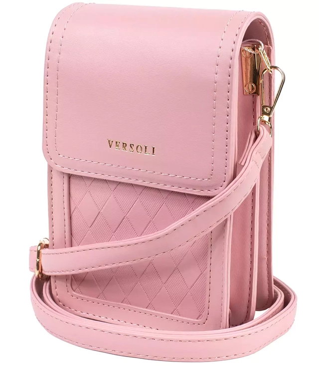 Small sachet bag with flap and quilted front