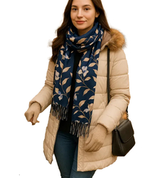 Women's scarf with a motif of small flowers tassels