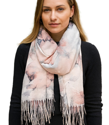 Women's scarf with floral motif and tassels elegant