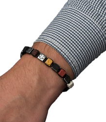 Men's bracelet with natural stones