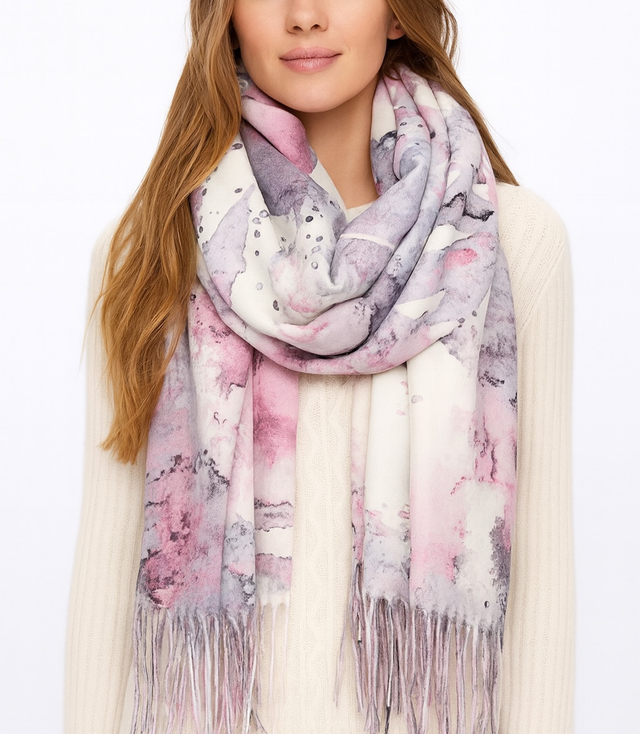 Women's scarf fashionable pattern with tassels