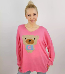 Thin oversize v-neck sweater with a teddy bear