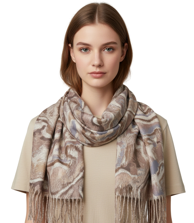 Wavy delicate pattern scarf with tassels