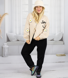 Fashionable sweater cardigan with button patches