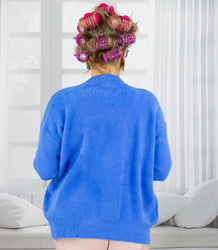 Krótki kardigan sweter rozpinany z puszystej dzianiny "COCO CHIC"