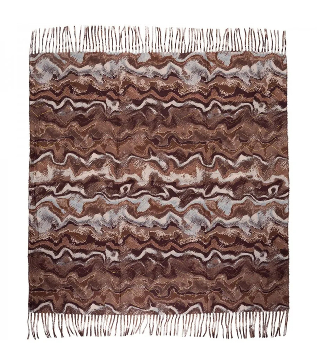 Wavy delicate pattern scarf with tassels