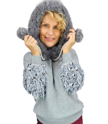 Warm sweater sweatshirt with hood, detachable fur and feathers BOMBAY