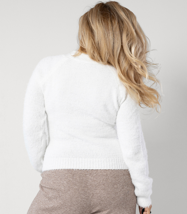 Puszysty krótki sweter z okrągły dekolt MILA