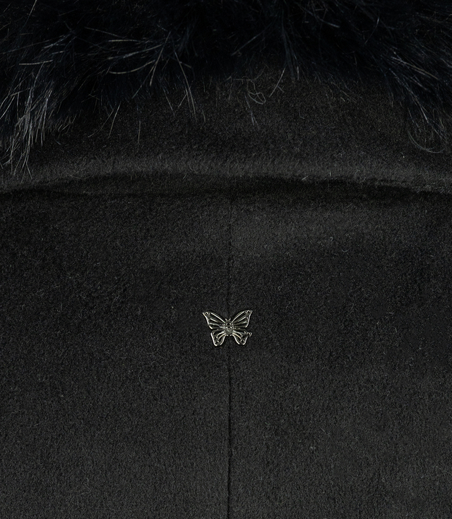 Elegant women's coat with decorative fur CRYSTAL