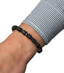 Men's bracelet with natural stones