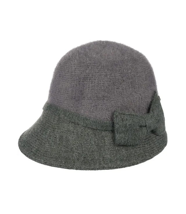 Women's cloche hat with bow