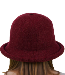 Women's hat made of soft teddy fabric
