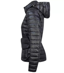 Short transitional quilted jacket with a sachet