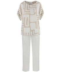 A loose set of trousers, a blouse with geometric patterns, viscose MONTANA