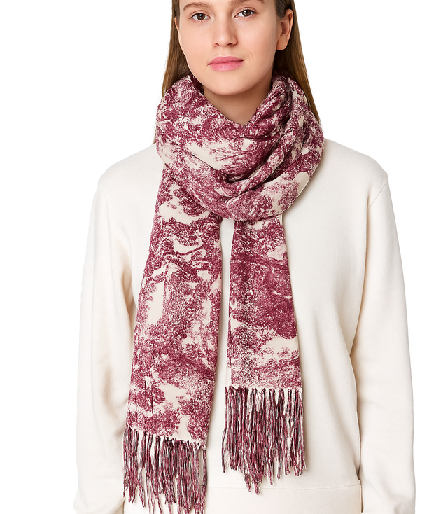 Women's scarf with floral motif and tassels elegant