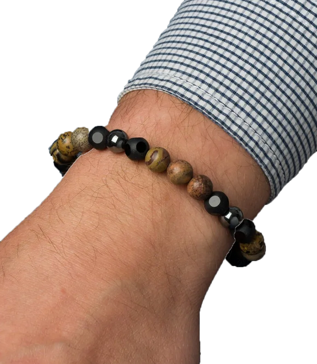 Men's bracelet with natural stones