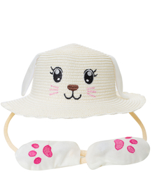 Children's hat with a dog's face and lifting ears