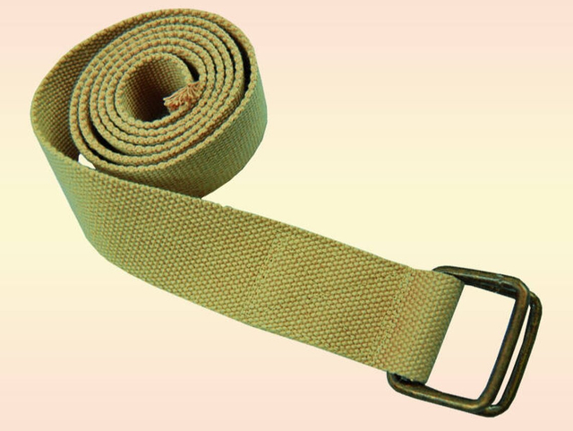 Universal webbing belt with metal buckle