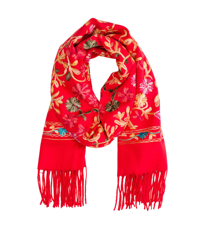 Women's folklore scarf with flower motif and tassels