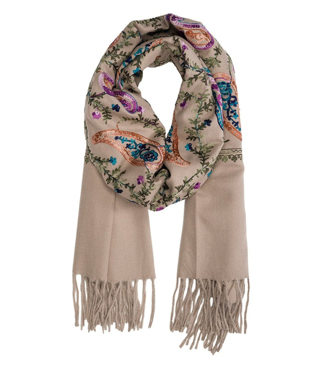 Women's scarf with embroidered pattern and tassels
