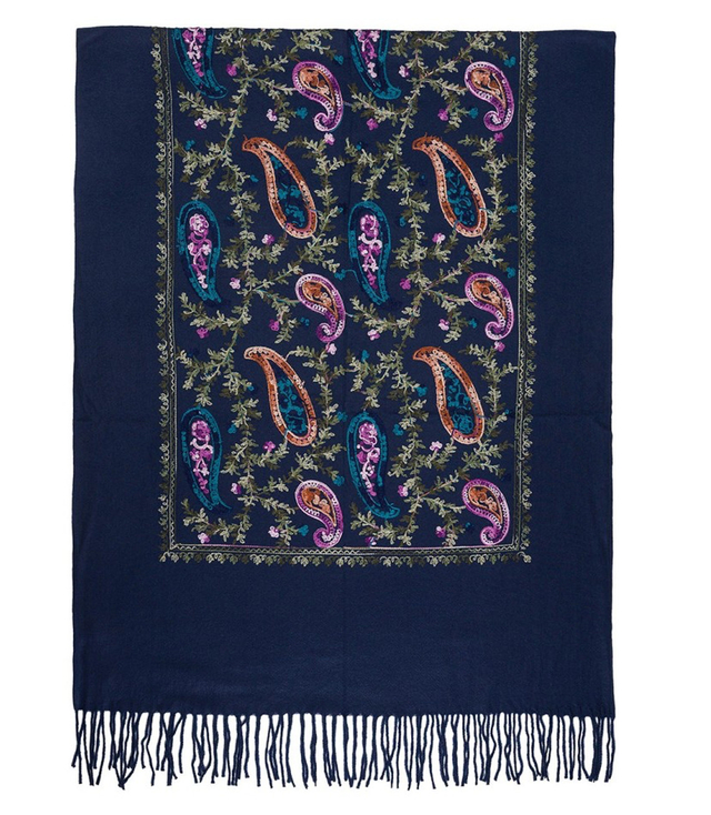 Women's scarf with embroidered pattern and tassels
