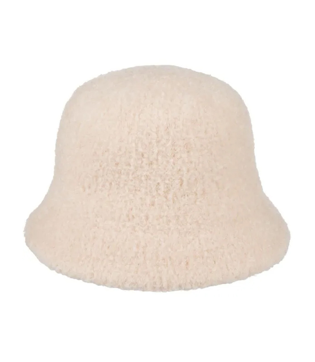 Women's hat made of soft teddy fabric