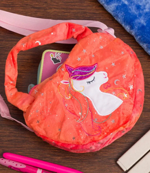 Children's plush heart-shaped bag with unicorn