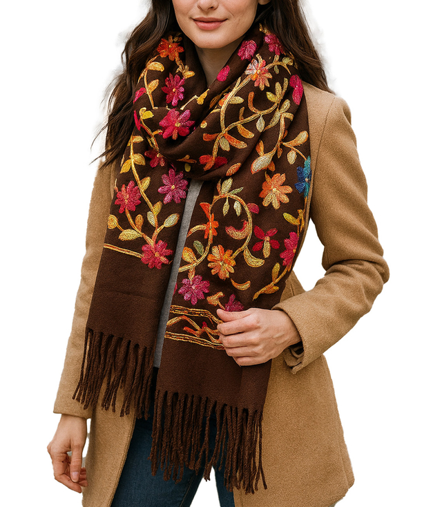 Women's folklore scarf with flower motif and tassels