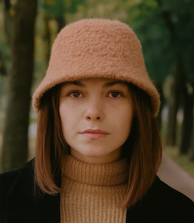 Women's hat made of soft teddy fabric