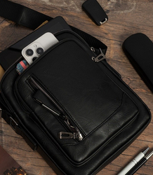 Men's SMALL rectangular padded bag elegant