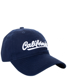 Embroidered baseball cap decorated with the inscription CALIFORNIA