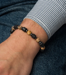 Men's bracelet with natural stones