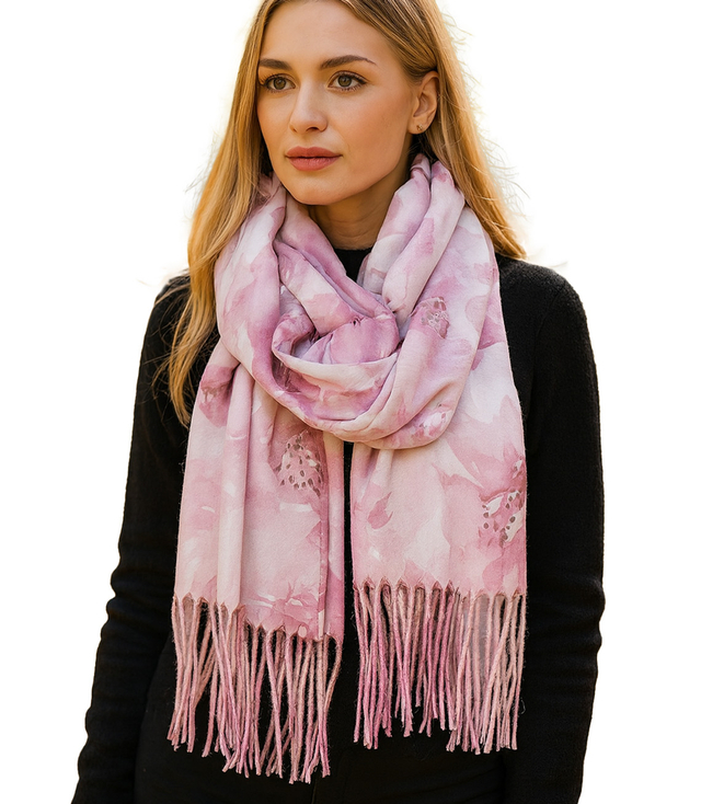 Women's scarf with floral motif and tassels elegant