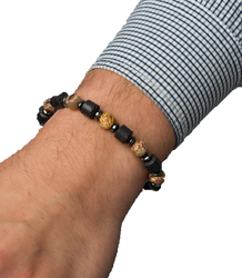 Men's bracelet with natural stones