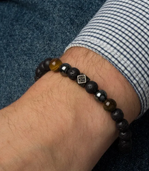 Men's bracelet with natural stones