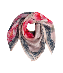 Elegant women's scarf with an insane 70x70 pattern