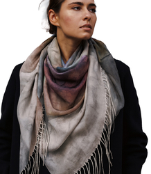 Kwiatowa chusta damska lekka – elegancka apaszka 100x100