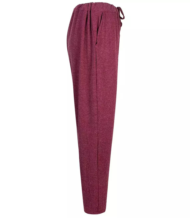 Knitted wrap sweatpants tied