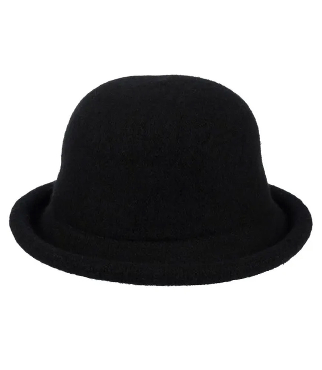 Women's hat made of soft teddy fabric