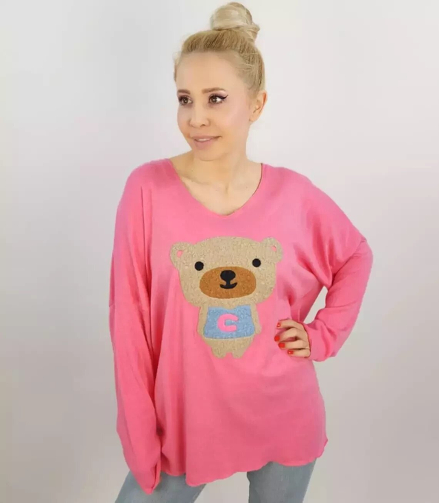 Thin oversize v-neck sweater with a teddy bear