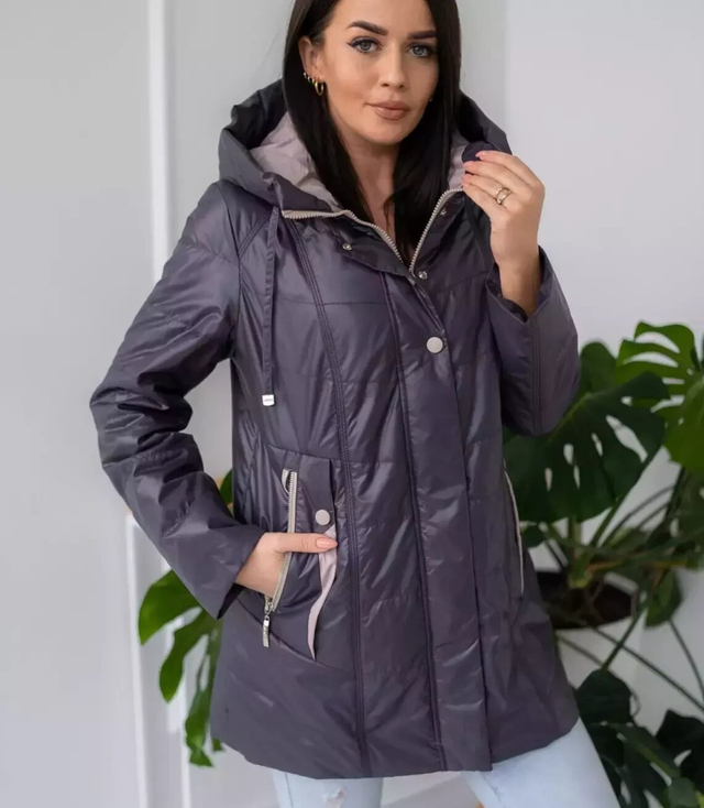 Damska kurtka przejściowa pikowana kaptur IZA