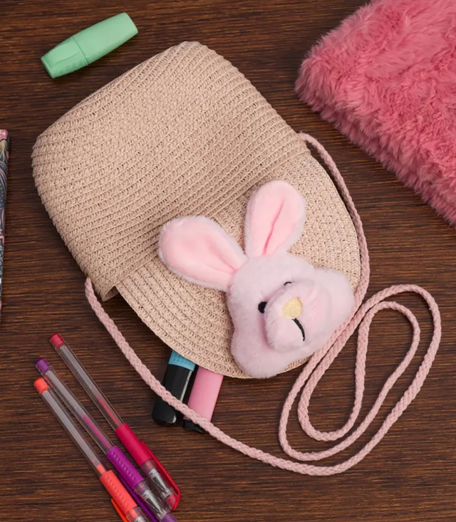Children's straw bag with plush bunny 