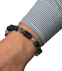 Men's bracelet with natural stones