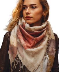 Women's scarf with floral pattern 100x100