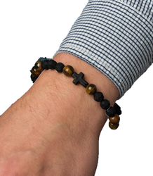 Men's bracelet with natural stones