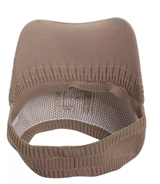 Fabric peak with elastic band and pattern