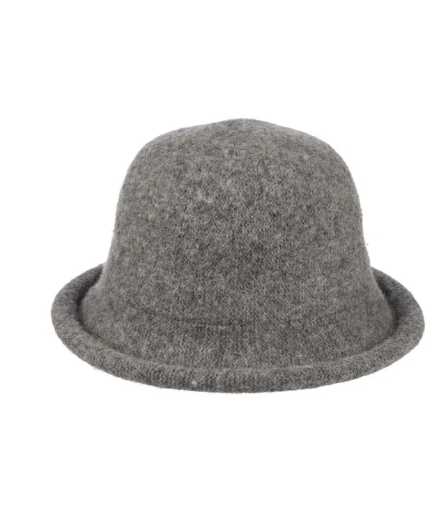 Women's hat made of soft teddy fabric