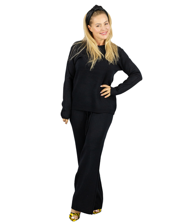 Knitted tracksuit set with loose sweatshirt and pants MARBELLA
