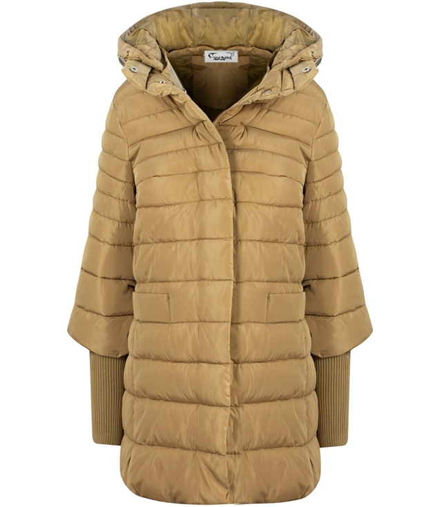 Warm quilted jacket with a drawstring hood and sleeves